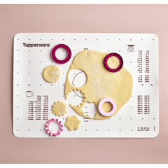Tupperware Pastry Sheet - Aubergine