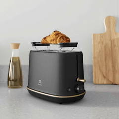 Electrolux Toaster 2 slice UltimateTaste 700, E7Ts1-60Bp