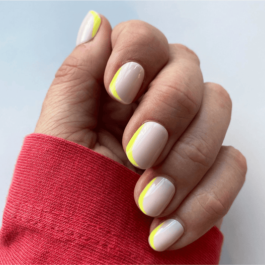 Sally Hansen Salon Effects® Perfect Manicure - Serves up